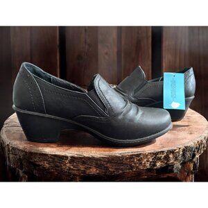 New Aerocushion Black Memory Foam Casual Shoe Slide on Size 6.5M Leather